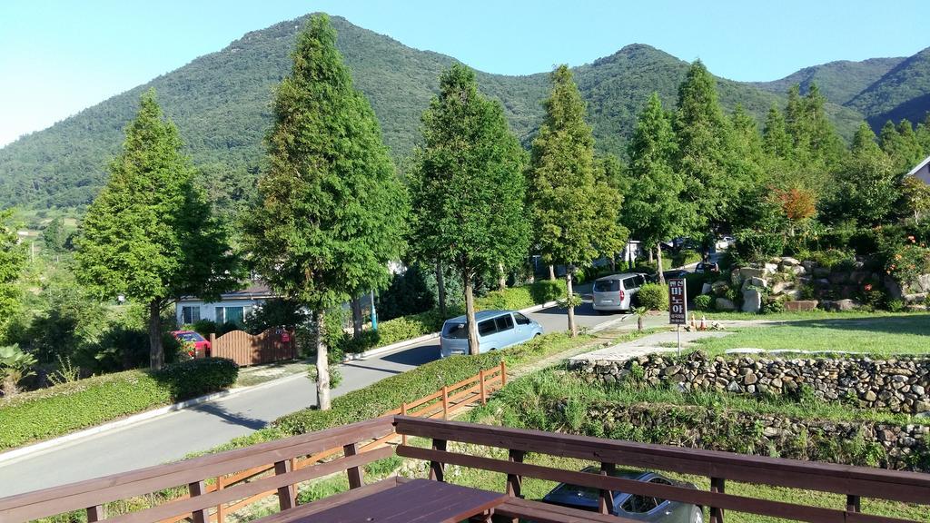 American Village Pension Manoa Namhae Quarto foto